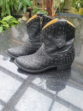 Beaux boots brodés d'occasion  Dunkerque-