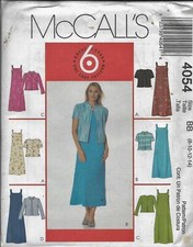 4054 patron mccall d'occasion  Saint-Paul-Trois-Châteaux