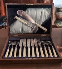 Conjunto de talheres antigo Sheffield Silverplate serviço de sobremesa na caixa SSP Ltd, usado comprar usado  Enviando para Brazil