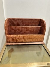 Usado, Organizador de rack de arquivos de letras de couro marrom Horchow feito na Itália comprar usado  Enviando para Brazil