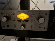 Uad 710 twin for sale  NEWPORT