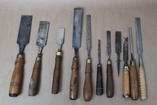 Vintage assorted chisels for sale  Scotts