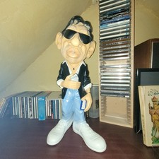 Figurine résine gainsbourg d'occasion  Villiers-sur-Marne