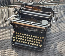 Machine écrire naumann d'occasion Machine écrire naumann d'occasion  Maisons-Alfort