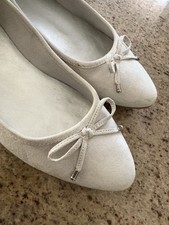 Ballerinas velours silbergrau gebraucht kaufen Ballerinas velours silbergrau gebraucht kaufen  Hecklingen