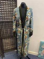 Zara trafaluc green for sale  PICKERING