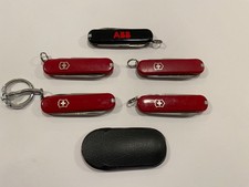 Victorinox classic and d'occasion  Expédié en Belgium