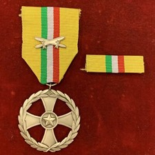 535 croce commemorativa usato  Firenze