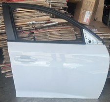 Porta anteriore destra usato  Massa di Somma