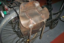 sacoche cuir moto d'occasion sacoche cuir moto d'occasion Unieux
