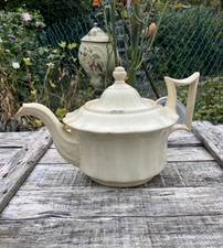 Théière faïence fine d'occasion Théière faïence fine d'occasion  Villeneuve-la-Guyard