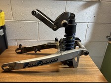 Forcellone suzuki dr600 usato  Cassano Magnago