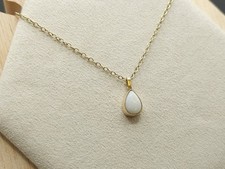 Lindo e delicado conjunto de moldura Milgrain Detail 9k pingente de opala com corrente de 16,5" comprar usado  Enviando para Brazil