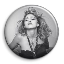Madonna badge 38mm d'occasion  Paris-