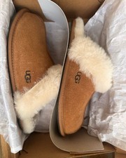 Ugg scuffette chaussons d'occasion Ugg scuffette chaussons d'occasion  Courville-sur-Eure