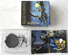 Usado, Boneco Iron Maiden Fear Of The Dark edição limitada. 2019 com patch de colecionadores! RARO! comprar usado Usado, Boneco Iron Maiden Fear Of The Dark edição limitada. 2019 com patch de colecionadores! RARO! comprar usado  Enviando para Brazil