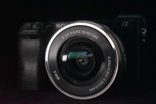 [Garantia de 1 ano] Câmera Digital Mirrorless Sony Alpha A6400 Preta 7657, usado comprar usado  Enviando para Brazil
