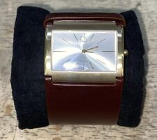 Relógio Feminino Calvin Klein K59112 - Fabricado na Suíça - Pulseira Tom Dourado com Pulseira Marrom comprar usado  Enviando para Brazil