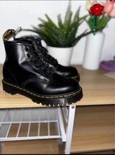 Bota plataforma Dr. Martens, Jadon couro 8 olhos para homens e mulheres comprar usado Bota plataforma Dr. Martens, Jadon couro 8 olhos para homens e mulheres comprar usado  Enviando para Brazil