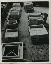 1958 Moldes de gesso Press Photo como estes são usados como moldes. - mja70403 comprar usado  Enviando para Brazil