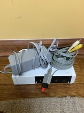 Wii branco com todos os cabos necessários incluídos testado e funcionando comprar usado  Enviando para Brazil