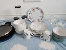 Crockery dinner set for sale  BURNLEY
