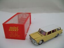 Usado, Mini Dinky Modelo 21: Fiat 2300 Station Wagon, com Caixa de Garagem comprar usado  Enviando para Brazil
