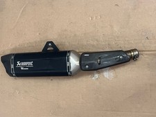 Scarico completo akrapovic usato  Terlizzi