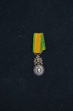 Superbe medaille militaire d'occasion  Mirecourt