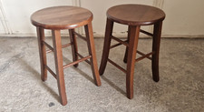 Set sgabelli legno usato  Maddaloni