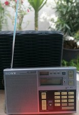 Radio sony icf d'occasion  Mérignac