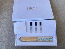 Novo Christian Dior Beaute Lucky Perfume Bambu Ventilador Dobrável Conjunto de Ventilador de Papel Conjuntos comprar usado  Enviando para Brazil