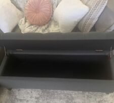 Large tufted storage for sale  Morrow