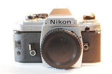 Câmera SLR analógica de filme 35mm Nikon FG Chrome funcionando NOVOS SELOS DE LUZ SEM LENTE comprar usado  Enviando para Brazil