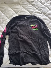 Camisa estilo surf retrô manga longa M comprar usado Camisa estilo surf retrô manga longa M comprar usado  Enviando para Brazil