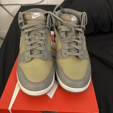 Nike Dunk médio estuque escuro verde/osso claro neutro oliva tamanho 9 comprar usado  Enviando para Brazil