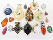 Vintage lot pendants for sale  West Bend