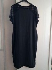 Robe neuve taille d'occasion  Verneuil-l'Étang