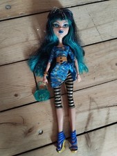 Monster high doll d'occasion  Château-Thierry
