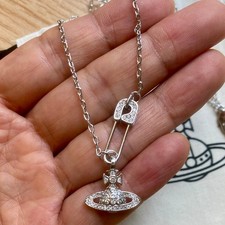 Vivienne westwood silver d'occasion  Expédié en Belgium