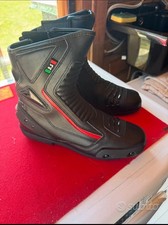 Scarpe stivaletti stivali usato  Palazzuolo sul Senio