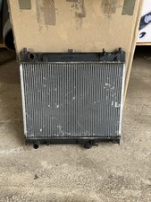 Radiatore motore suzuki usato  Siderno