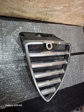Griglia anteriore scudo usato  Toritto