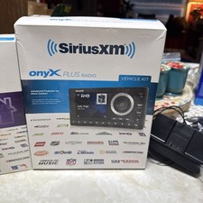 Rádio via satélite SiriusXM Onyx Plus com kit de veículo, aproveite o modelo preto SCPL1V1 comprar usado  Enviando para Brazil