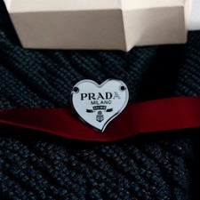 Pendentif prada d'occasion  Thiant