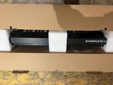 Controlador de teclado inteligente Native Instruments Komplete Kontrol A49 comprar usado  Enviando para Brazil