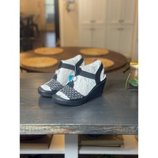 Skechers cali luxe for sale  Malvern