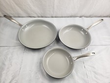 Usado, Conjunto de frigideira antiaderente cerâmica alumínio anodizado rígido Tramontina usado pacote com 3 comprar usado  Enviando para Brazil
