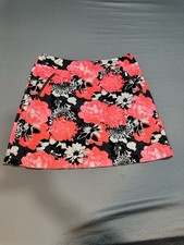 Skort/saia feminina cauda rosa/preta floral M, usado comprar usado Skort/saia feminina cauda rosa/preta floral M, usado comprar usado  Enviando para Brazil