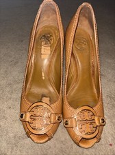 Tory burch shoes for sale  Woodland Hills